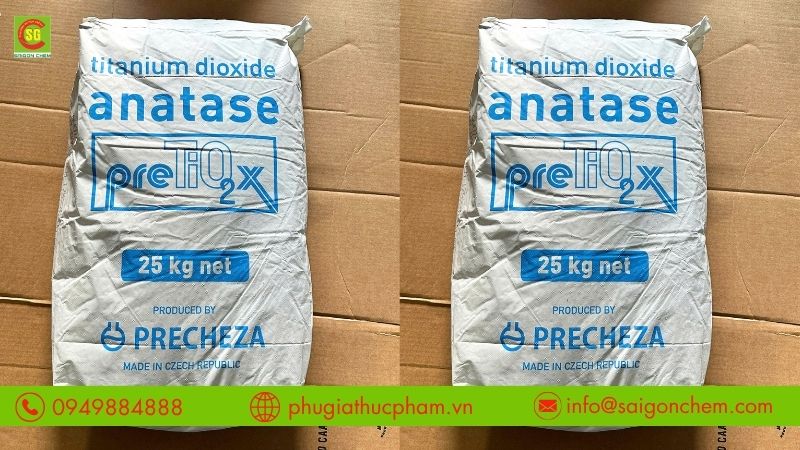 Titan Dioxide (TiO₂) là bột màu trắng có khả năng tạo độ trắng và che phủ cao.