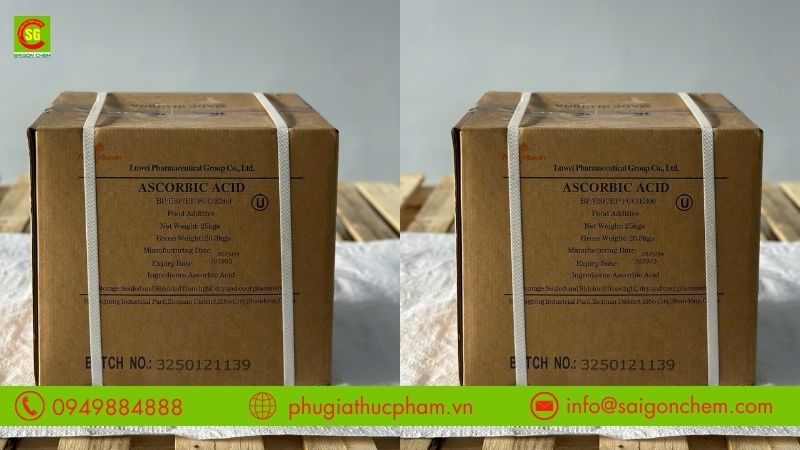 Ascorbic Acid (Vitamin C) được dùng làm chất chống oxy hóa, giữ màu trong nước giải khát và thực phẩm chế biến