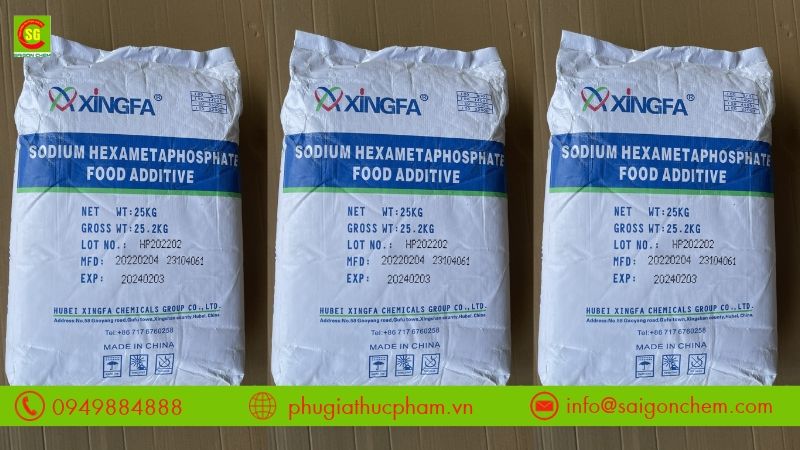 SHMP được sử dụng để tạo phức ion kim loại, làm mềm nước và hỗ trợ phân tán trong chế biến thực phẩm